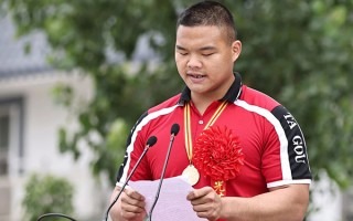 足球获奖替补有领奖资格吗，足球获奖替补有领奖资格吗知乎